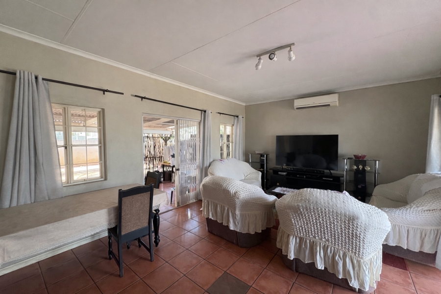 3 Bedroom Property for Sale in Waterval East North West